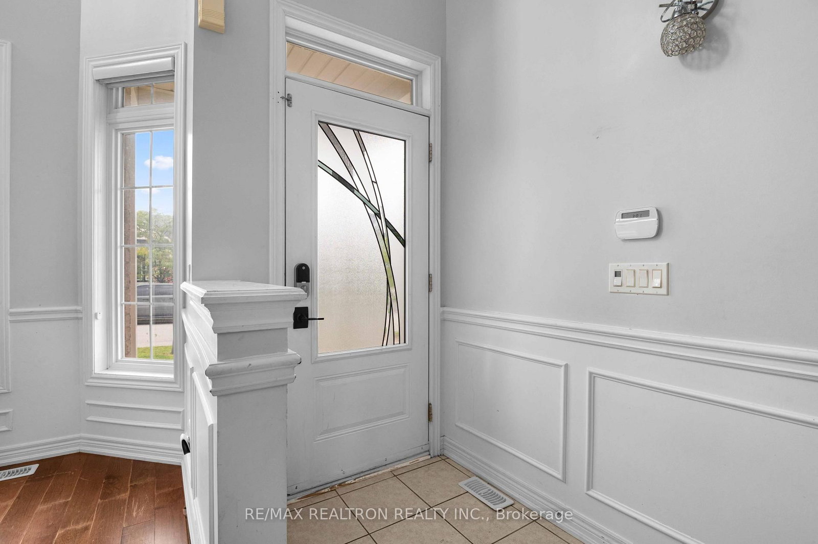 525 Brett Street • Shelburne, ON photo 4