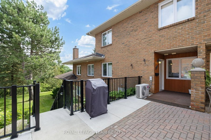 34 - 503 Stratas Court E