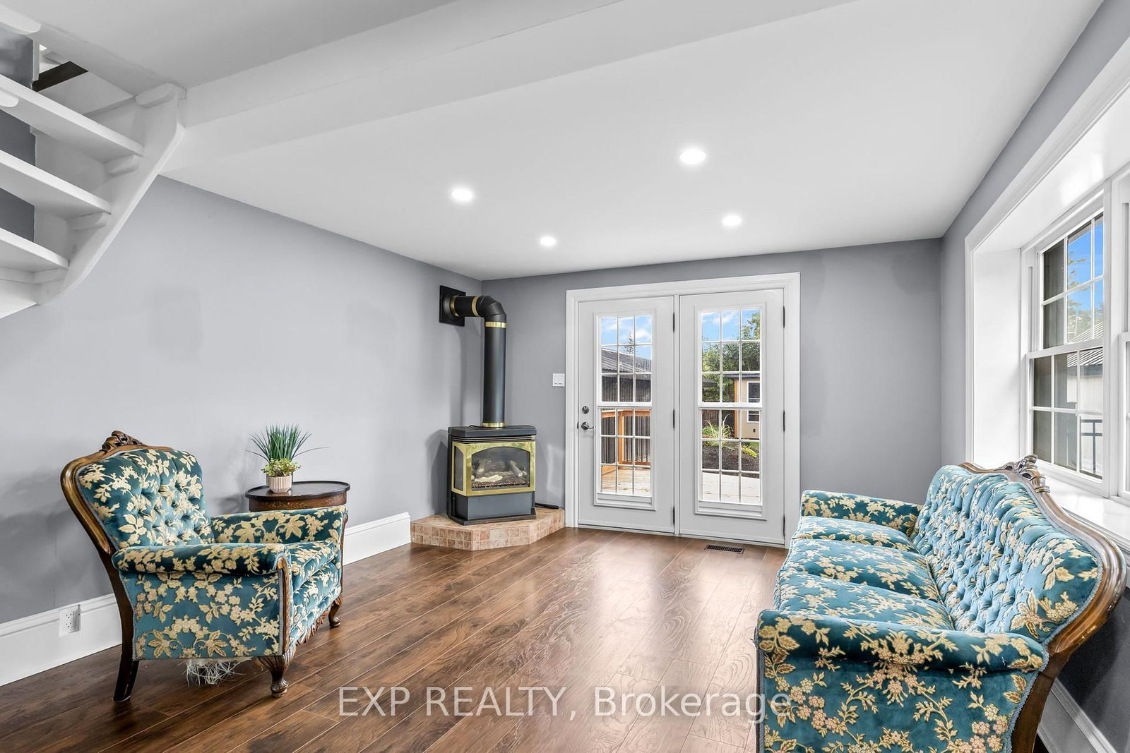 3465 MCBEAN Street • Richmond, ON photo 21