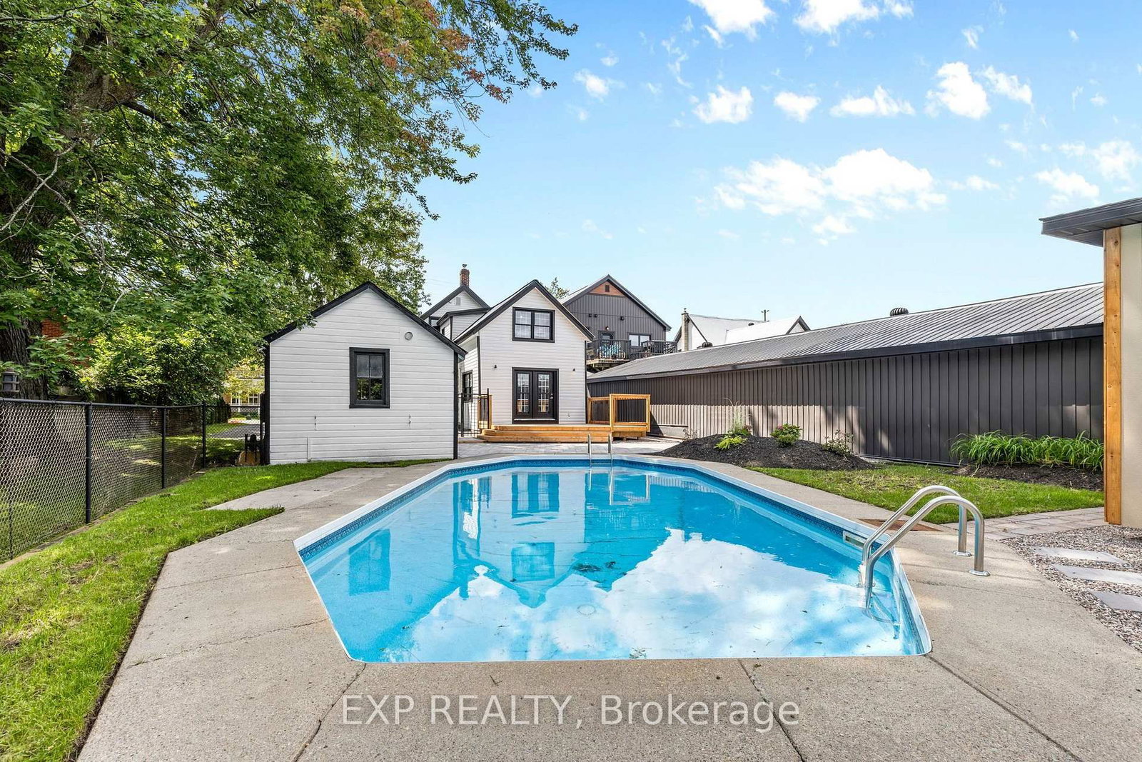 3465 MCBEAN Street • Richmond, ON photo 33