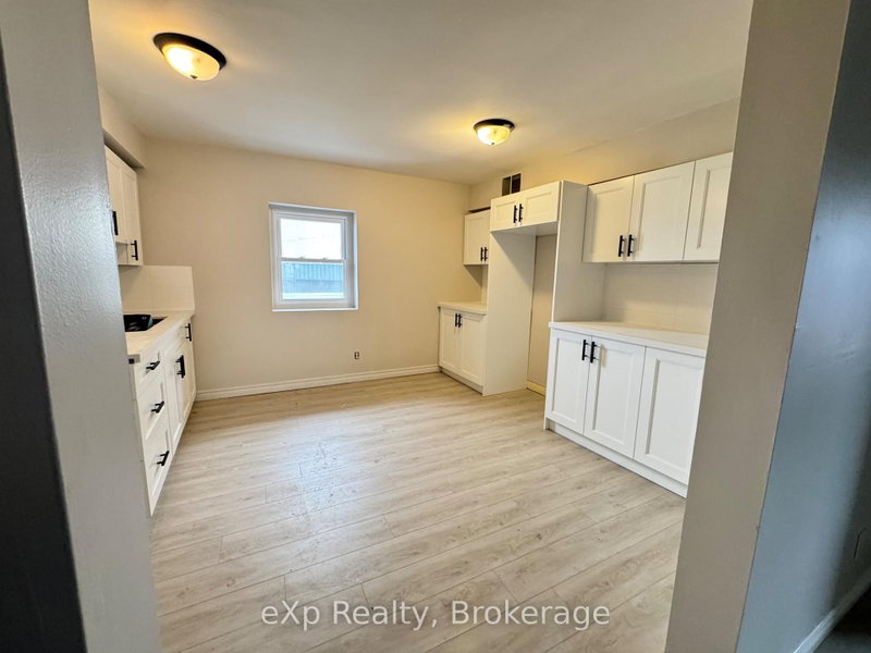Apt 2 - 2 King Street