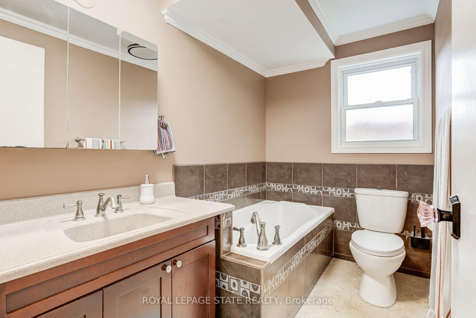 106 Appleford Road • Hamilton, ON photo 25