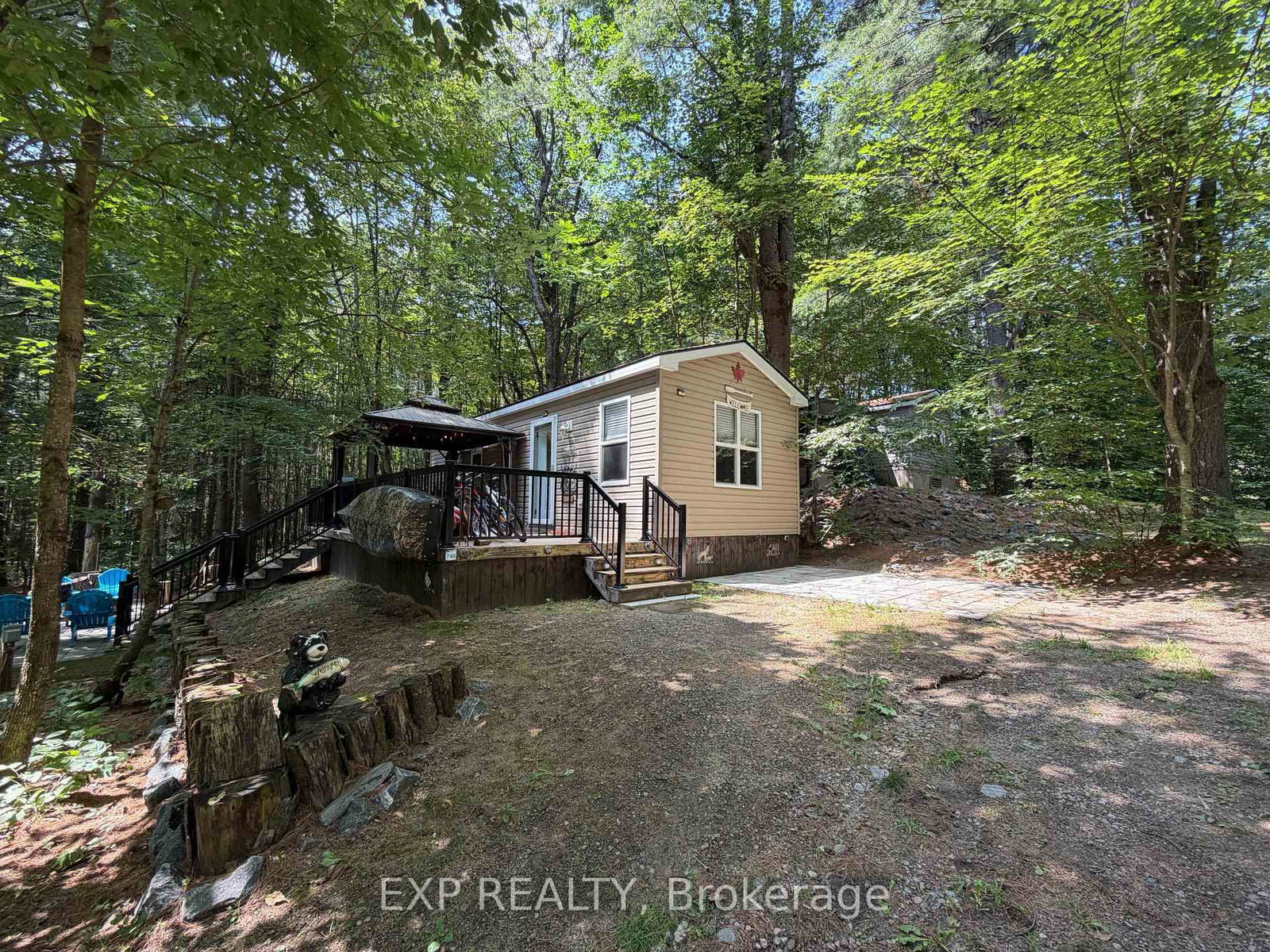 1047 Bonnie Lake Camp Road • #740 Poplar Cres • Bracebridge, ON photo 1