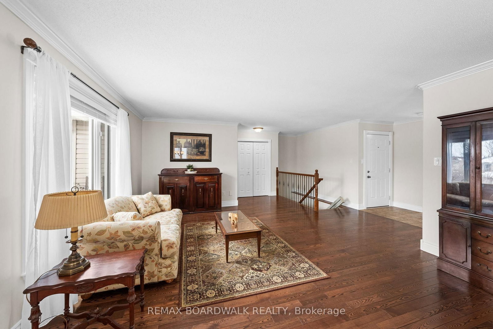 110 Templeton Court • North Grenville, ON photo 5