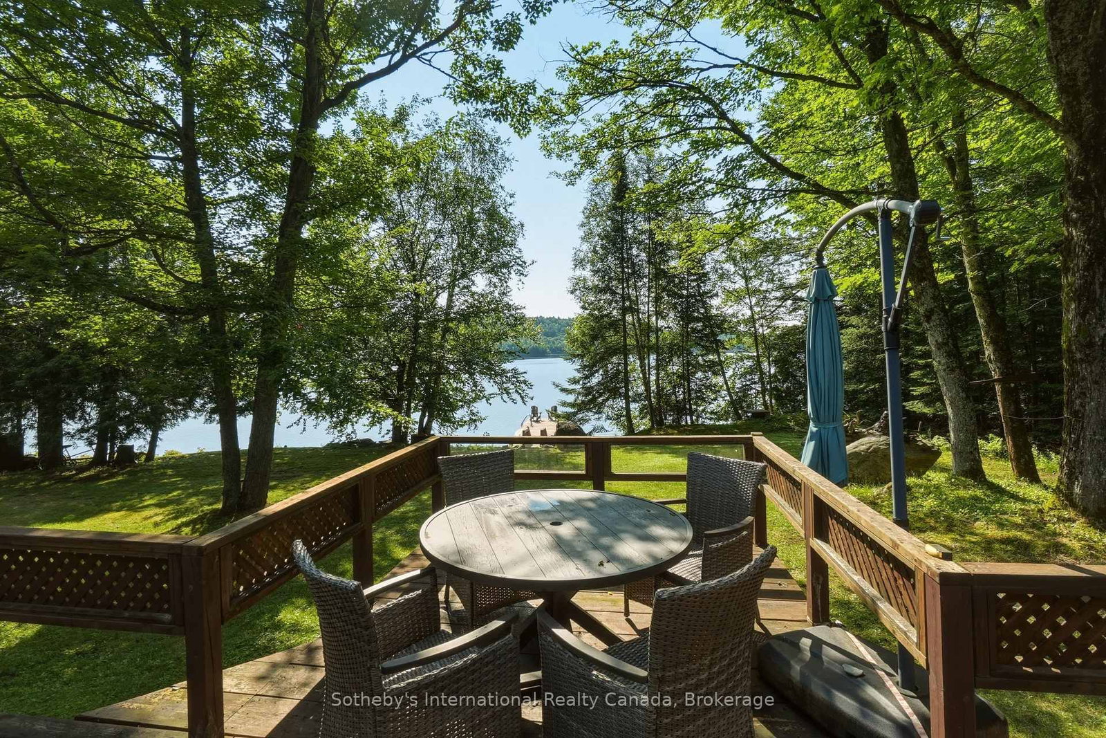 1027 Scott Lane • Lake of Bays, ON photo 5