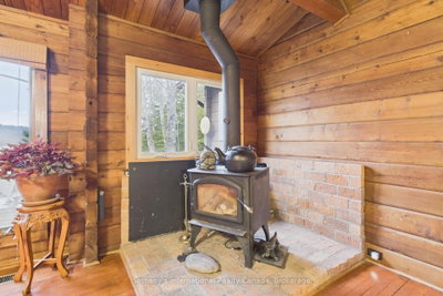 1027 Scott Lane • Lake of Bays, ON photo 8