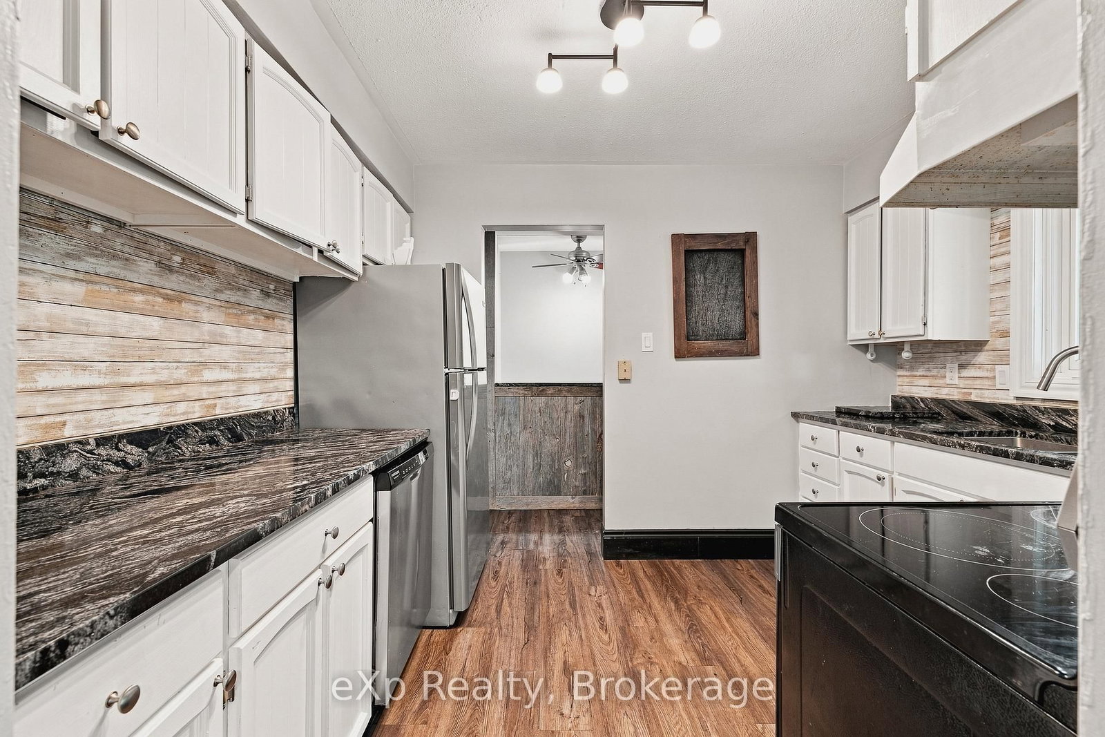 236 Bruce Street S • West Grey, ON photo 11