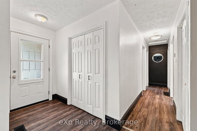 236 Bruce Street S • West Grey, ON photo 3