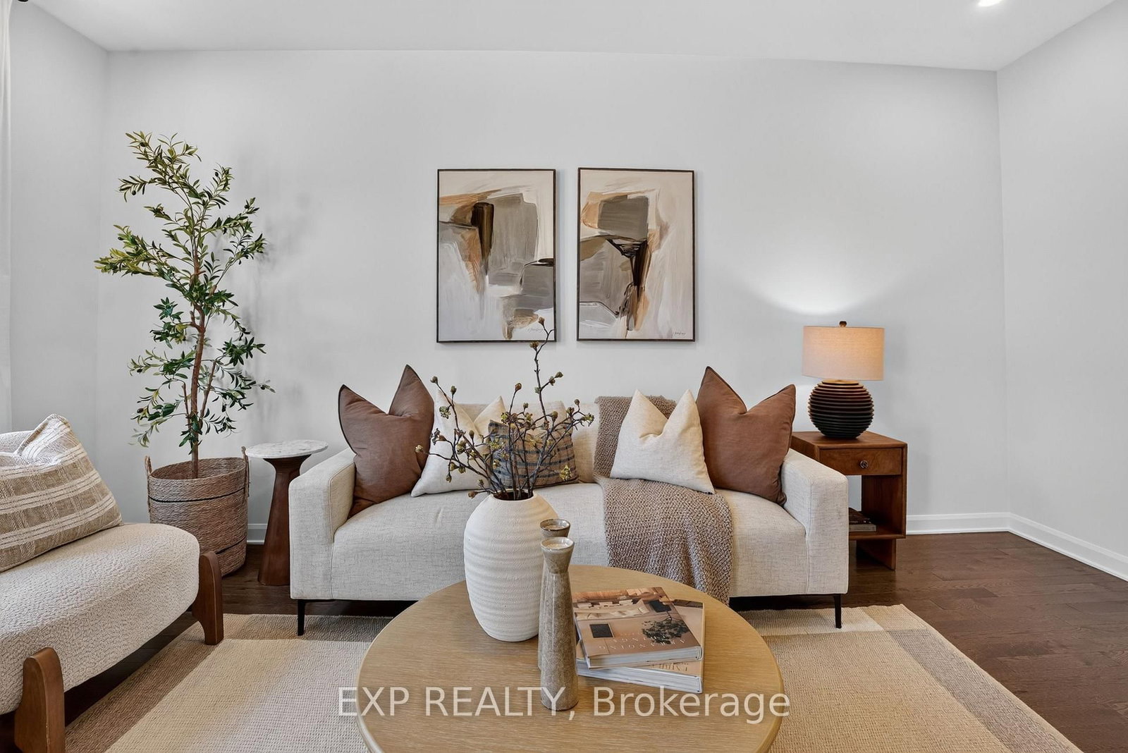 230 Shallow Pond Place • Ottawa, ON photo 6