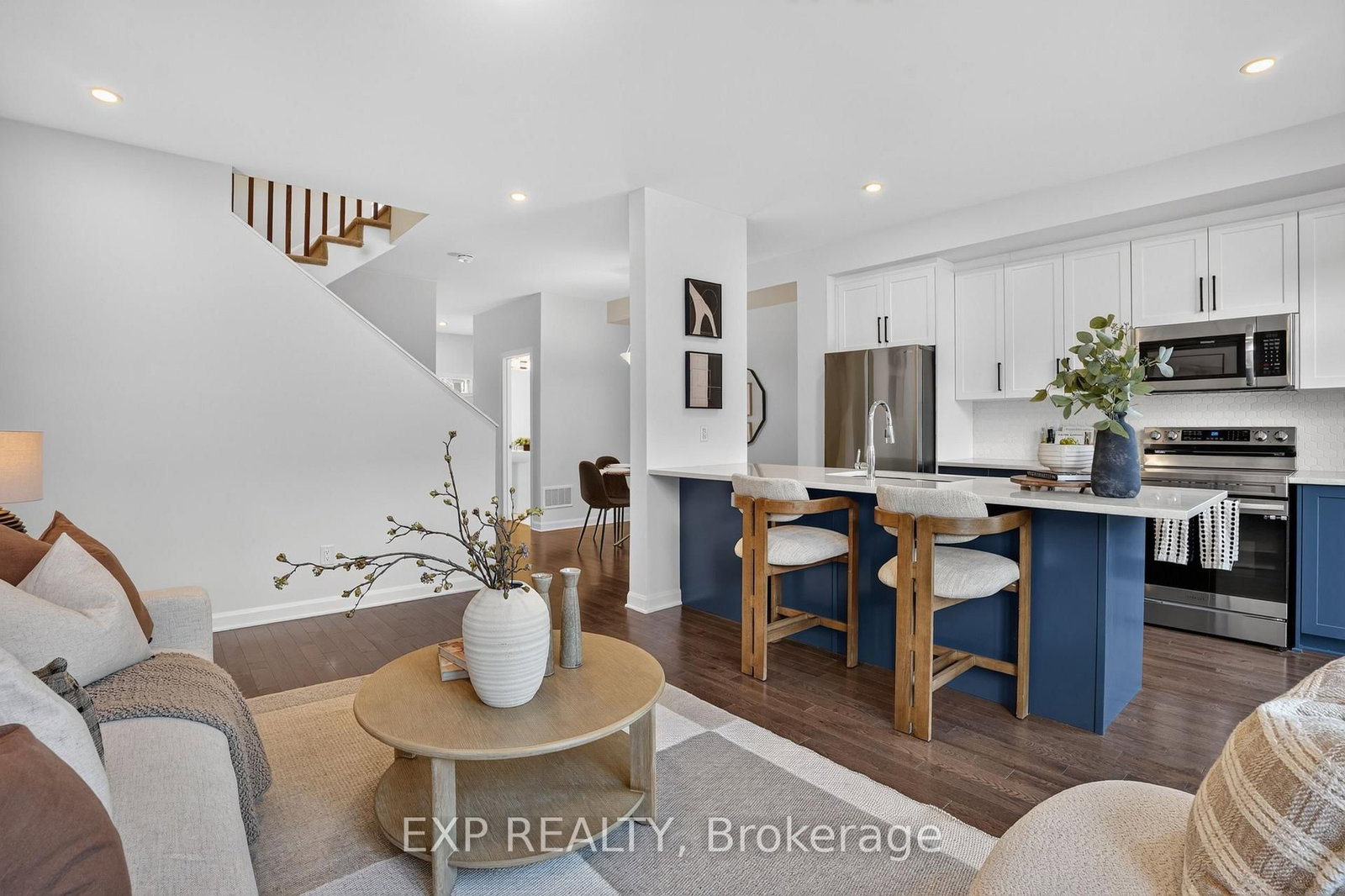 230 Shallow Pond Place • Ottawa, ON photo 8