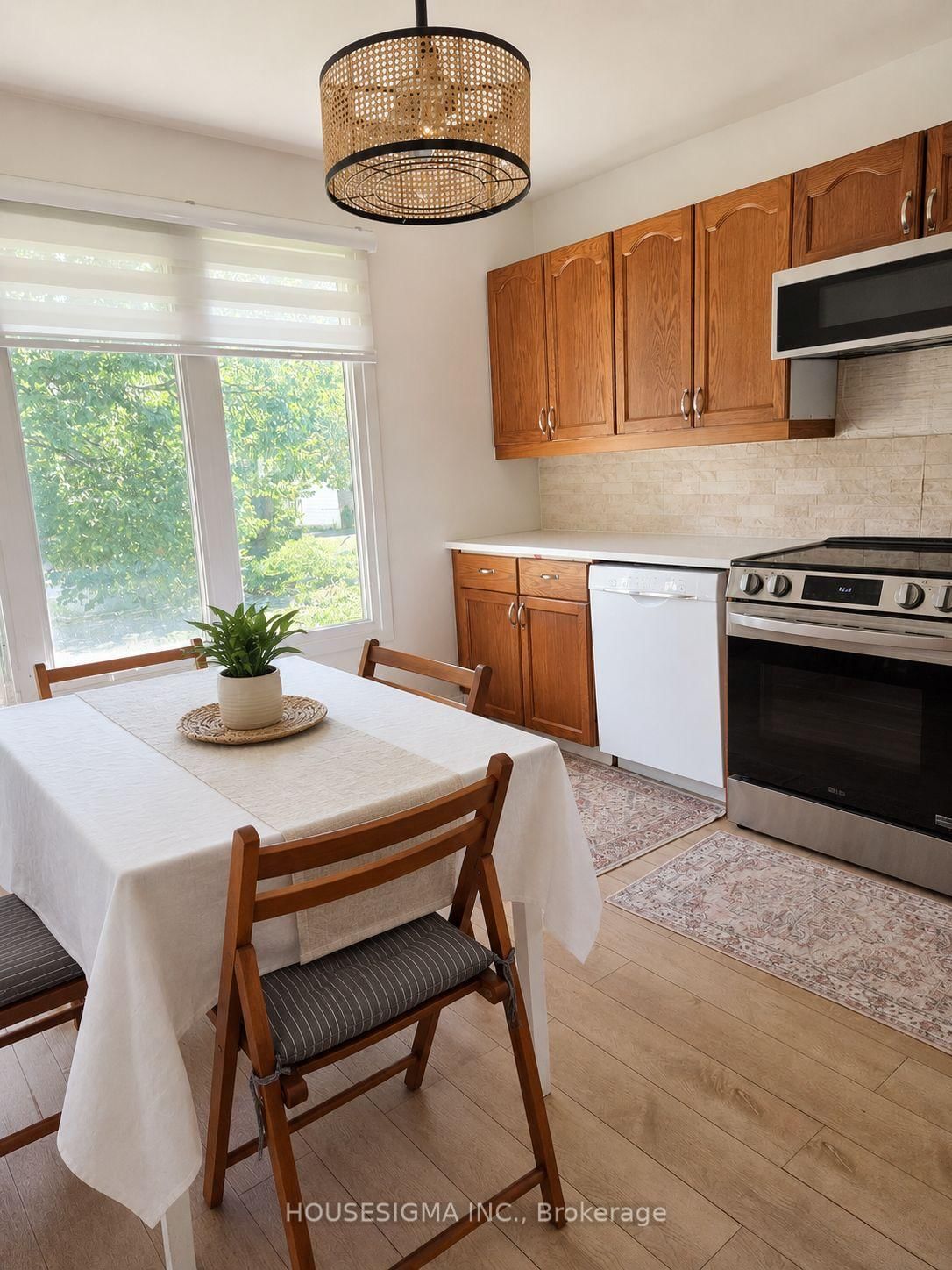 547 Barnes Crescent • Peterborough, ON photo 6
