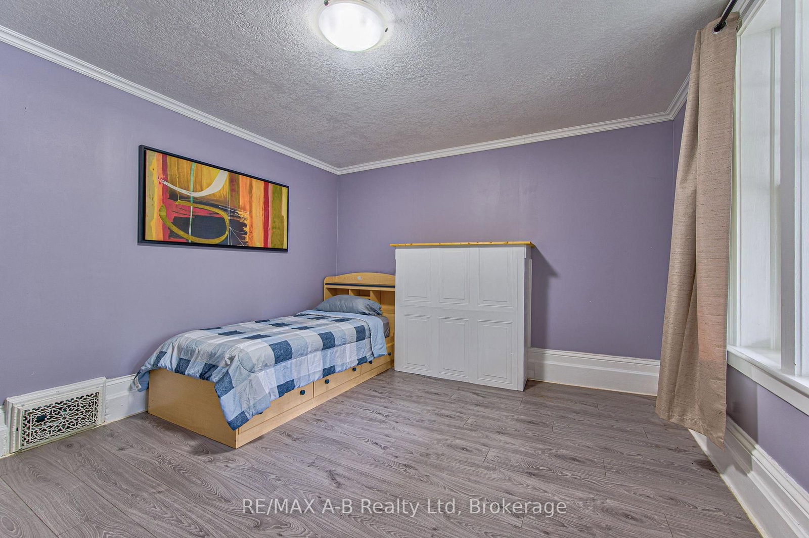 40 Douro Street • Stratford, ON photo 16