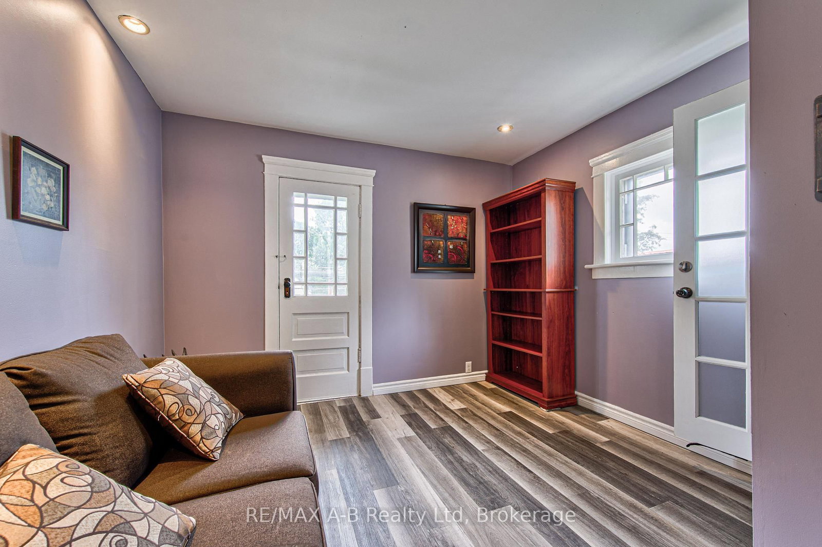 40 Douro Street • Stratford, ON photo 21