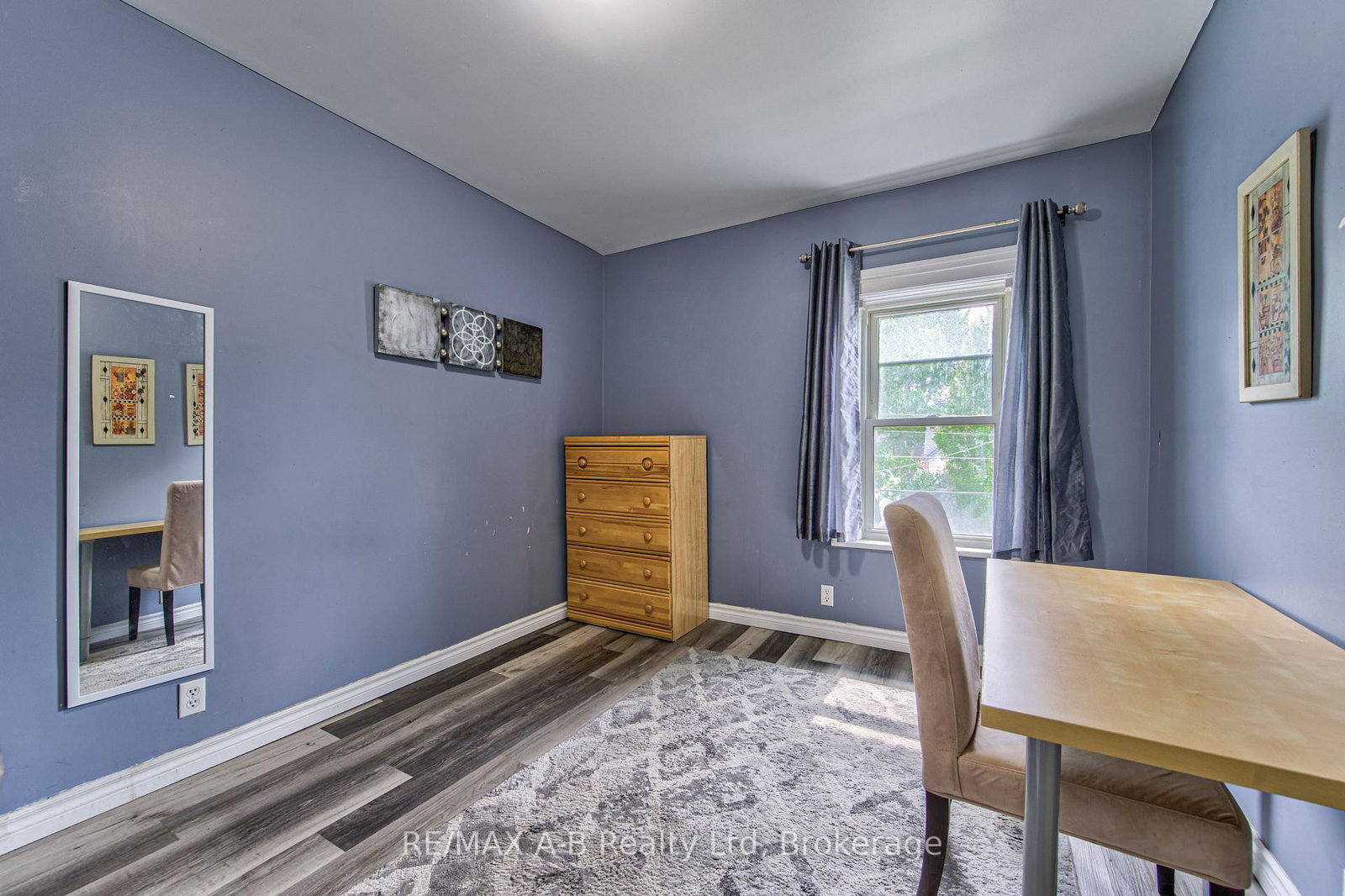 40 Douro Street • Stratford, ON photo 24
