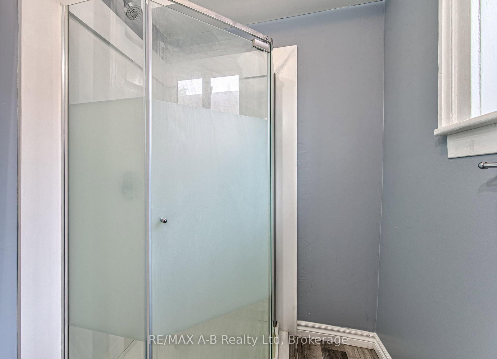 40 Douro Street • Stratford, ON photo 26