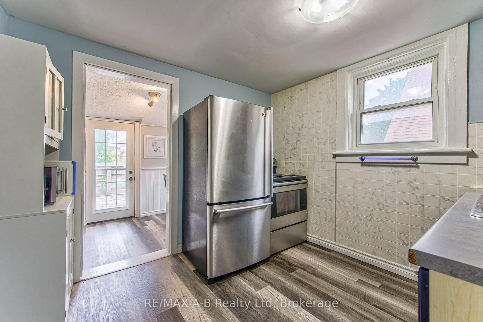40 Douro Street • Stratford, ON photo 27