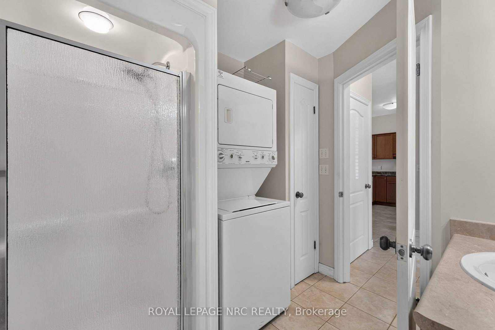 82 Maple Street • Port Colborne, ON photo 10