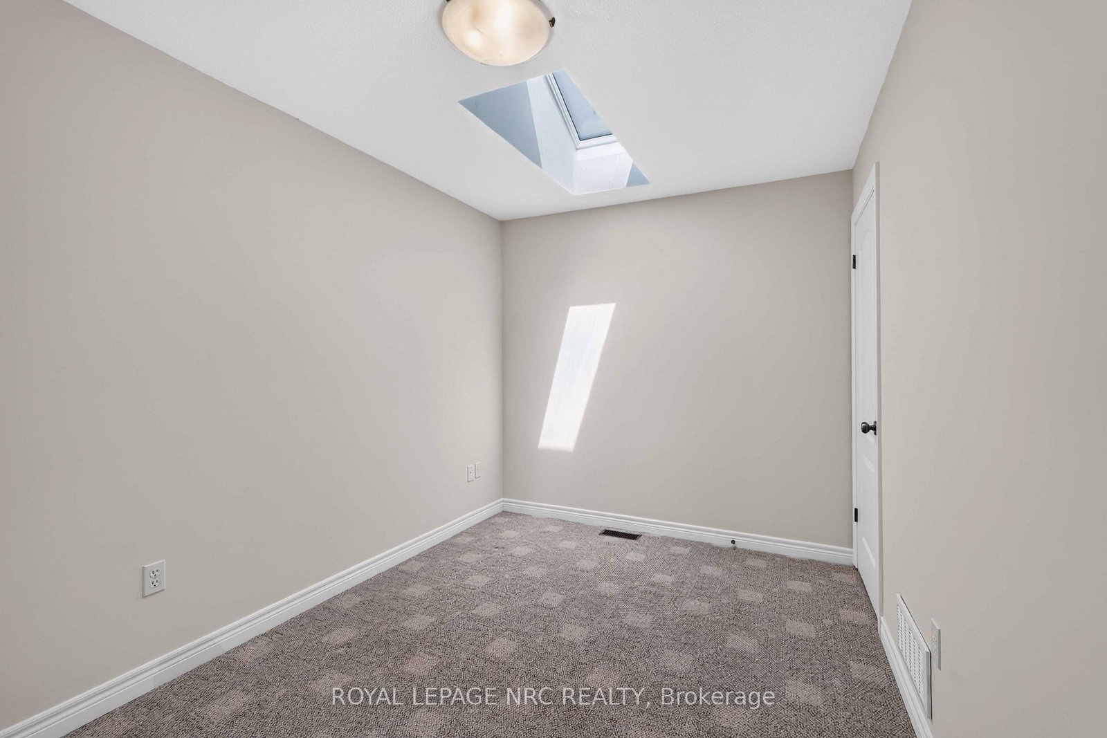 82 Maple Street • Port Colborne, ON photo 27