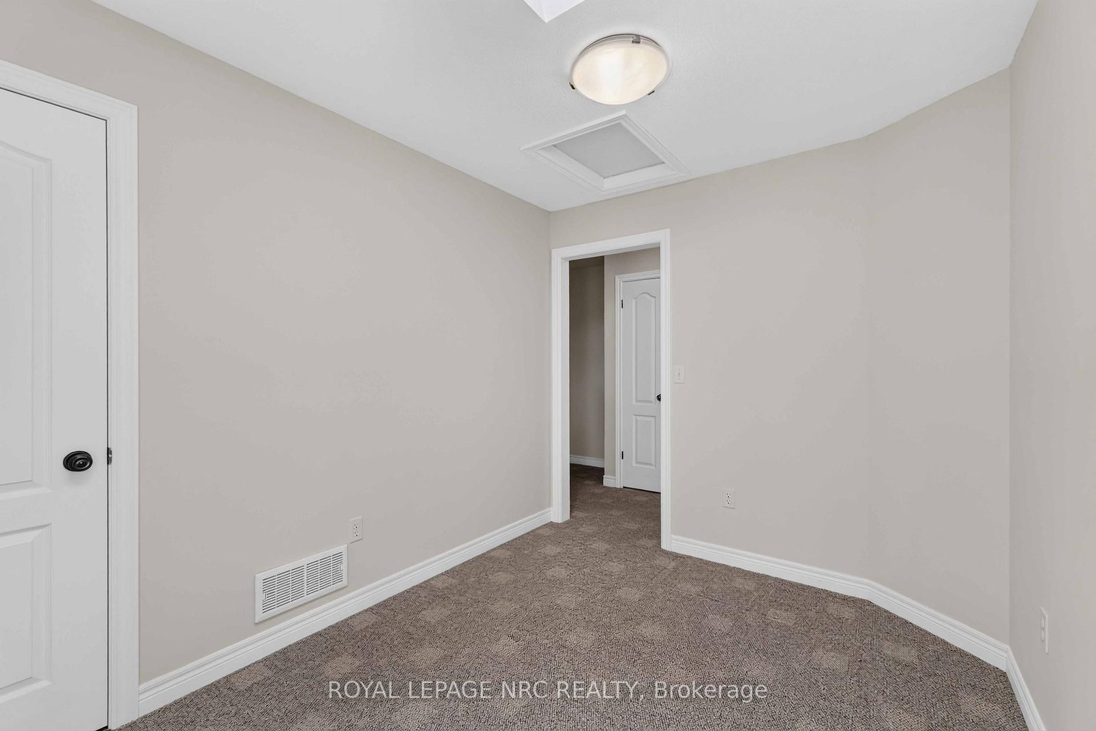 82 Maple Street • Port Colborne, ON photo 28