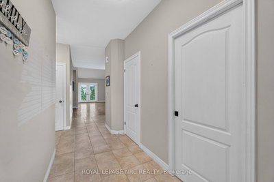 82 Maple Street • Port Colborne, ON photo 5
