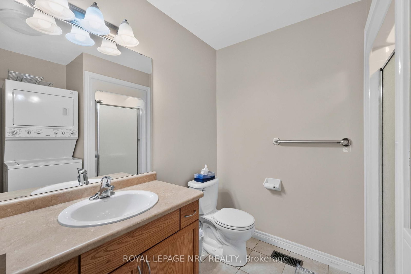 82 Maple Street • Port Colborne, ON photo 9
