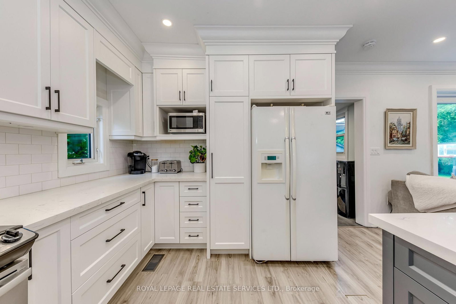 6 Rembe Avenue • Hamilton, ON photo 22