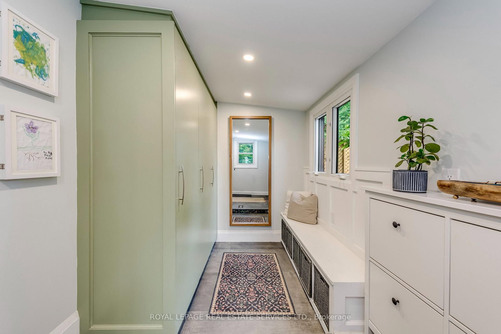 6 Rembe Avenue • Hamilton, ON photo 33