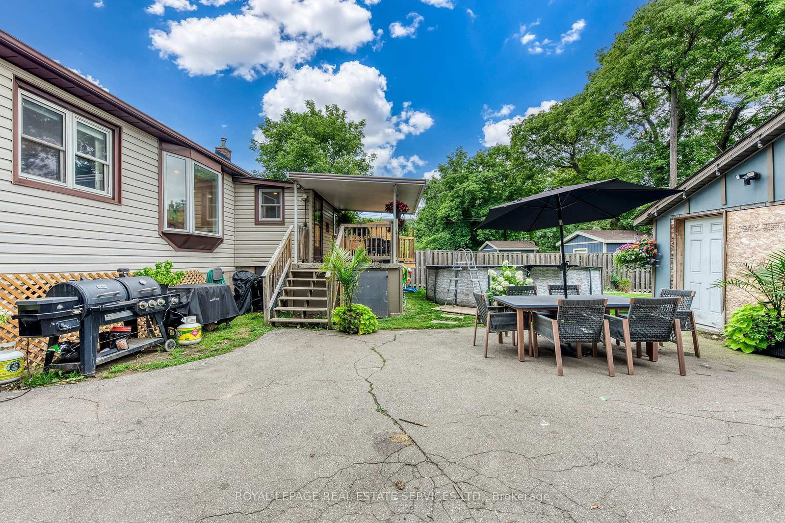 6 Rembe Avenue • Hamilton, ON photo 41