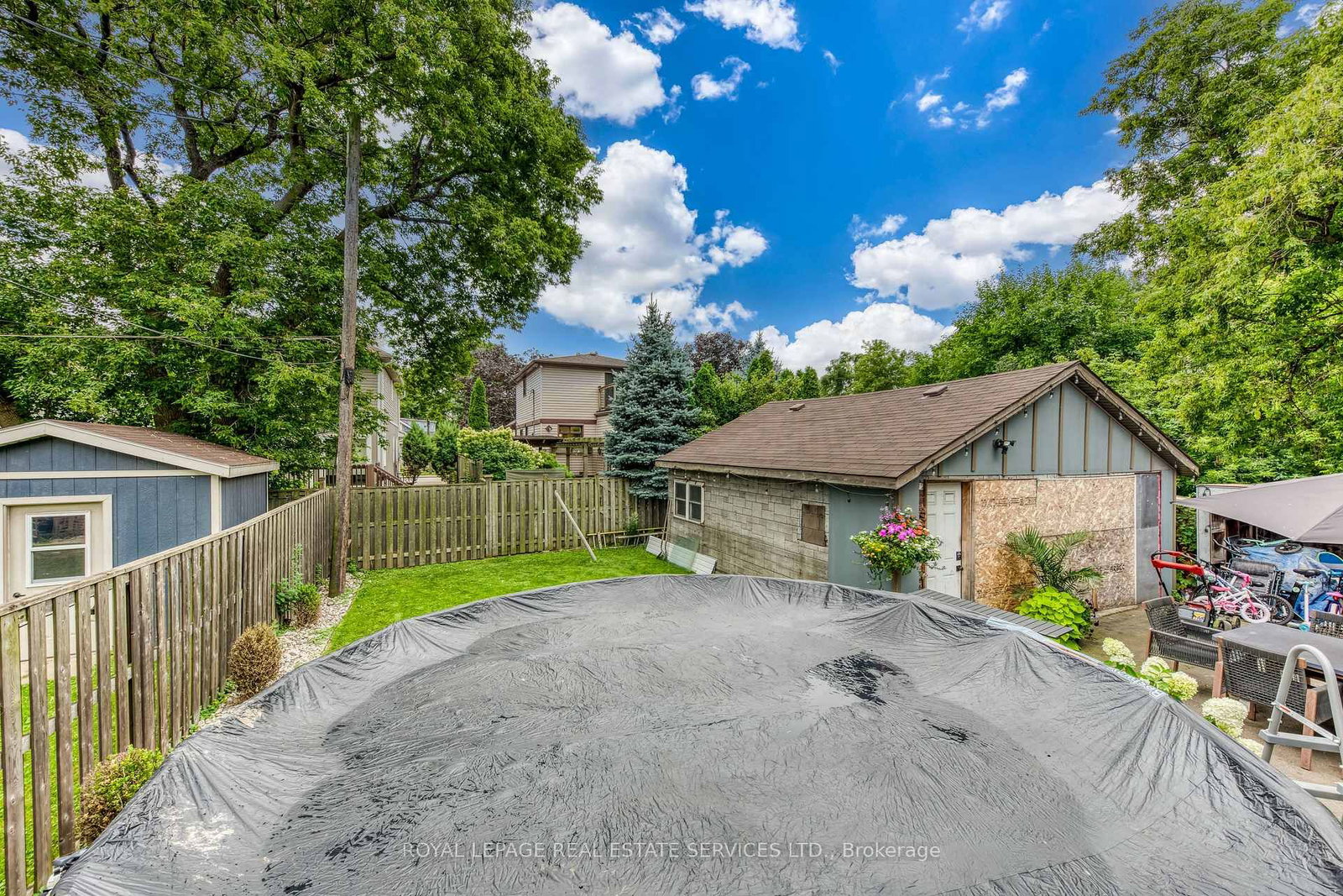 6 Rembe Avenue • Hamilton, ON photo 45