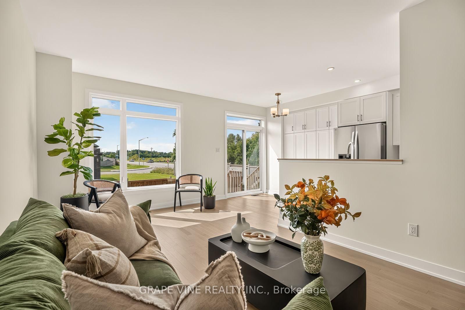 451 Haresfield Court • Ottawa, ON photo 13