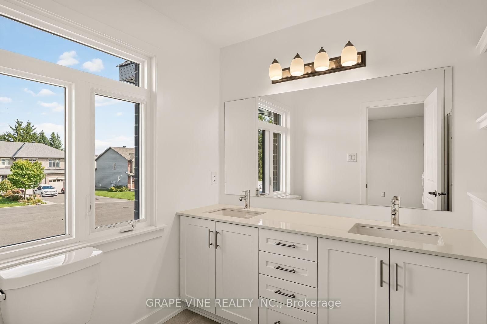 451 Haresfield Court • Ottawa, ON photo 24