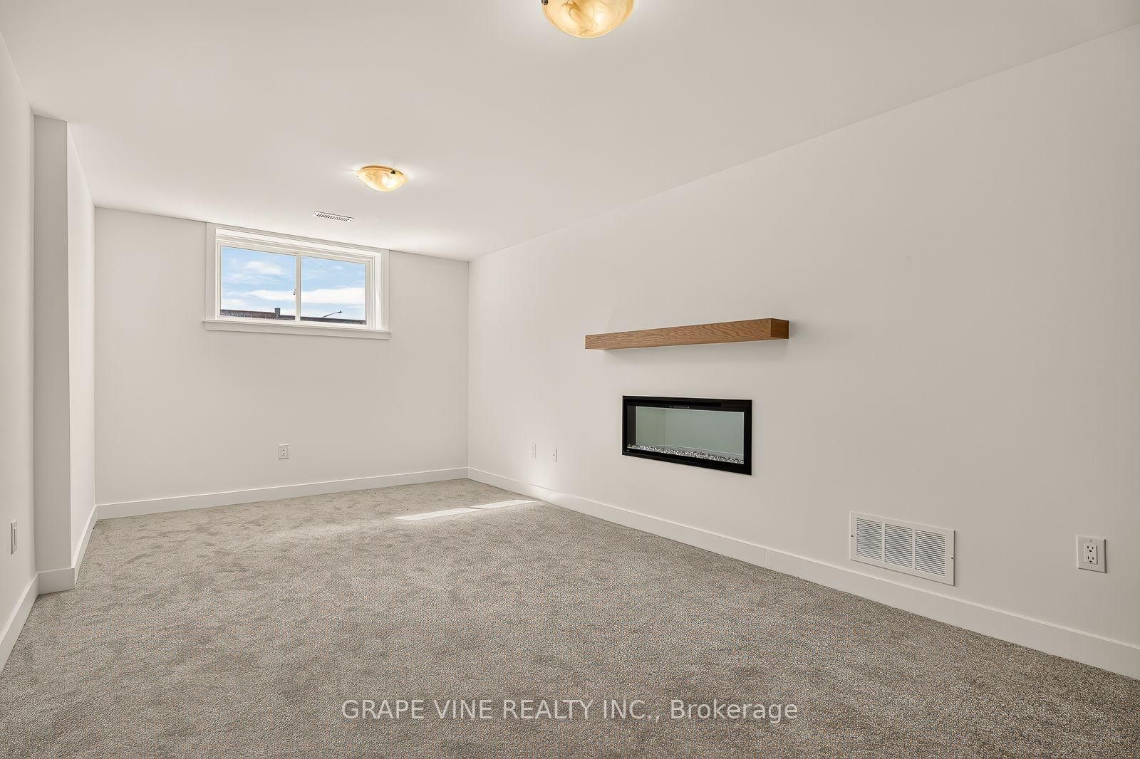 451 Haresfield Court • Ottawa, ON photo 31