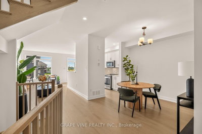 451 Haresfield Court • Ottawa, ON photo 8