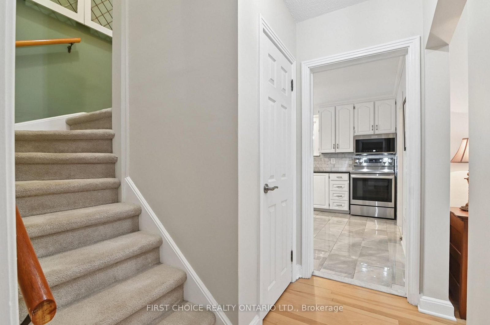 171 Fanshaw Avenue • Ottawa, ON photo 18