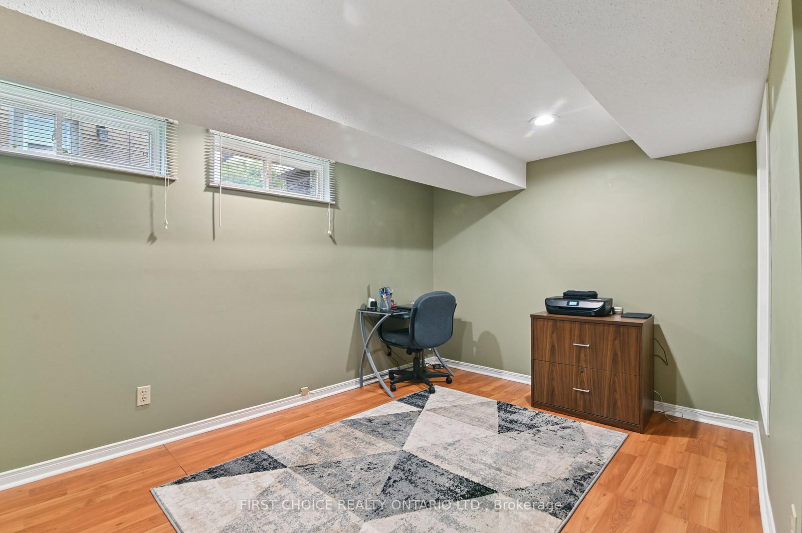 171 Fanshaw Avenue • Ottawa, ON photo 27