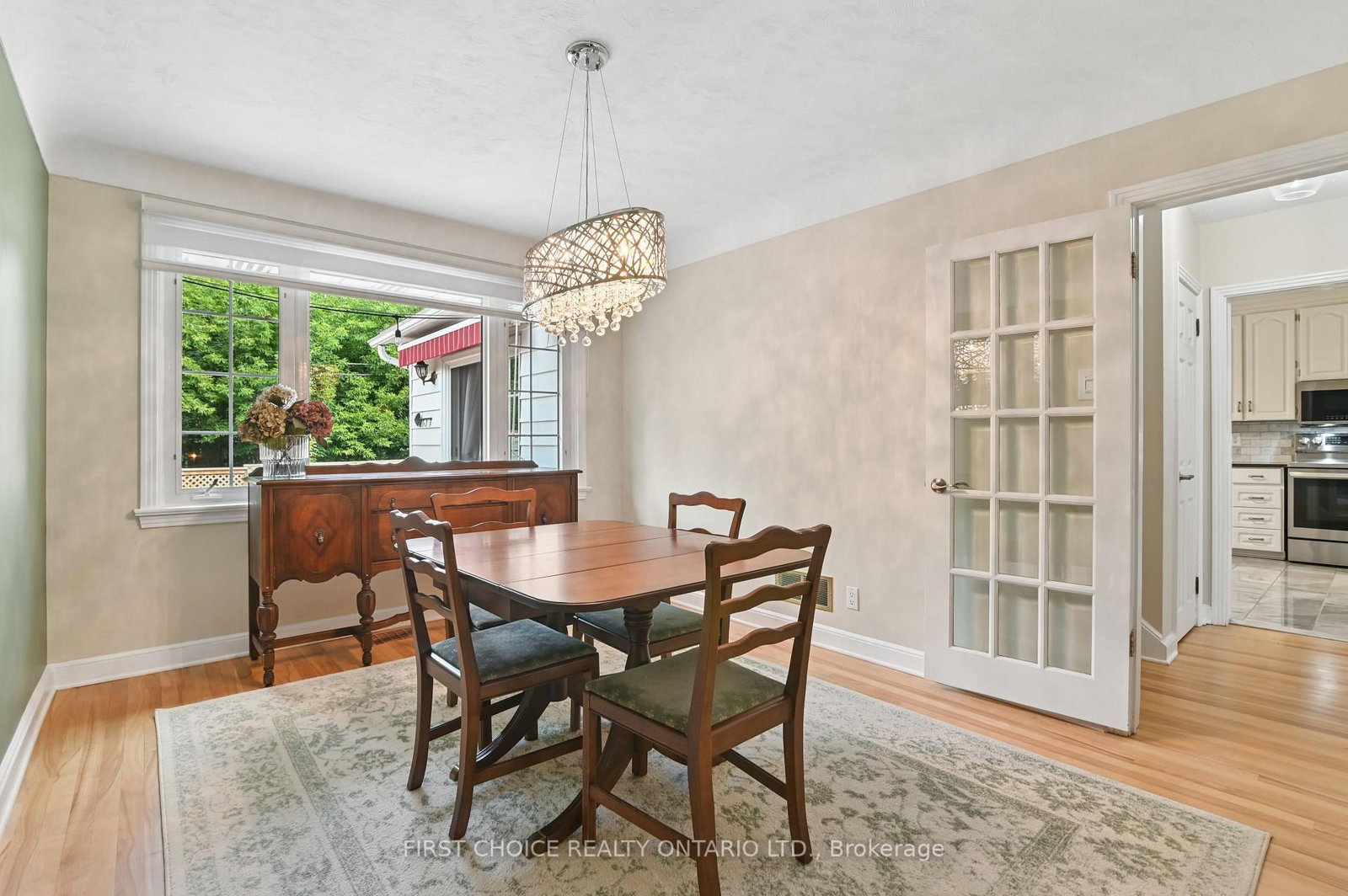 171 Fanshaw Avenue • Ottawa, ON photo 8