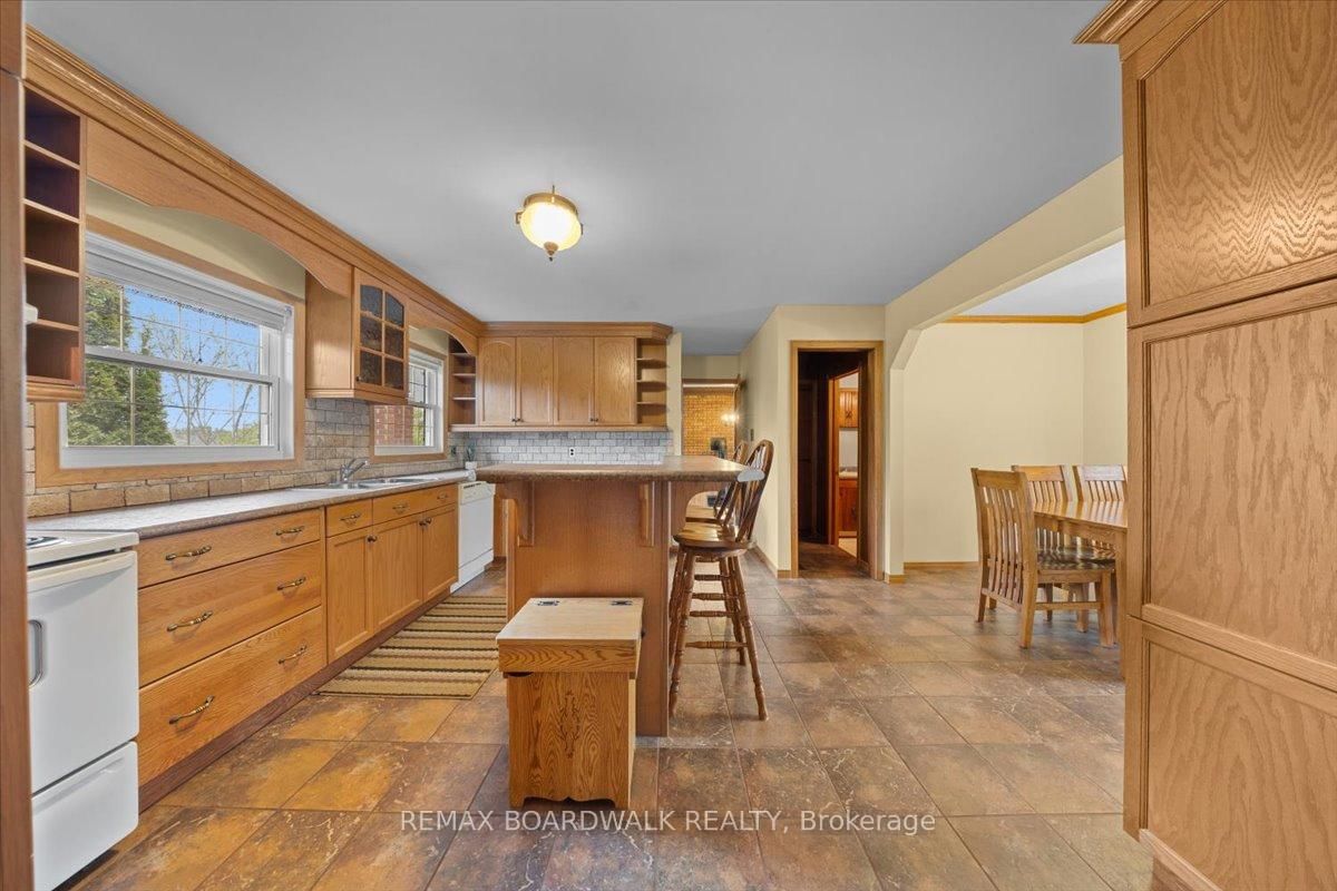 815 Christie Lake Road • Perth, ON photo 10