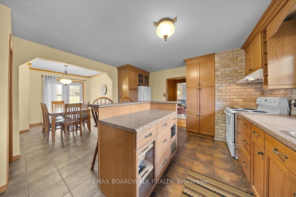 815 Christie Lake Road • Perth, ON photo 13