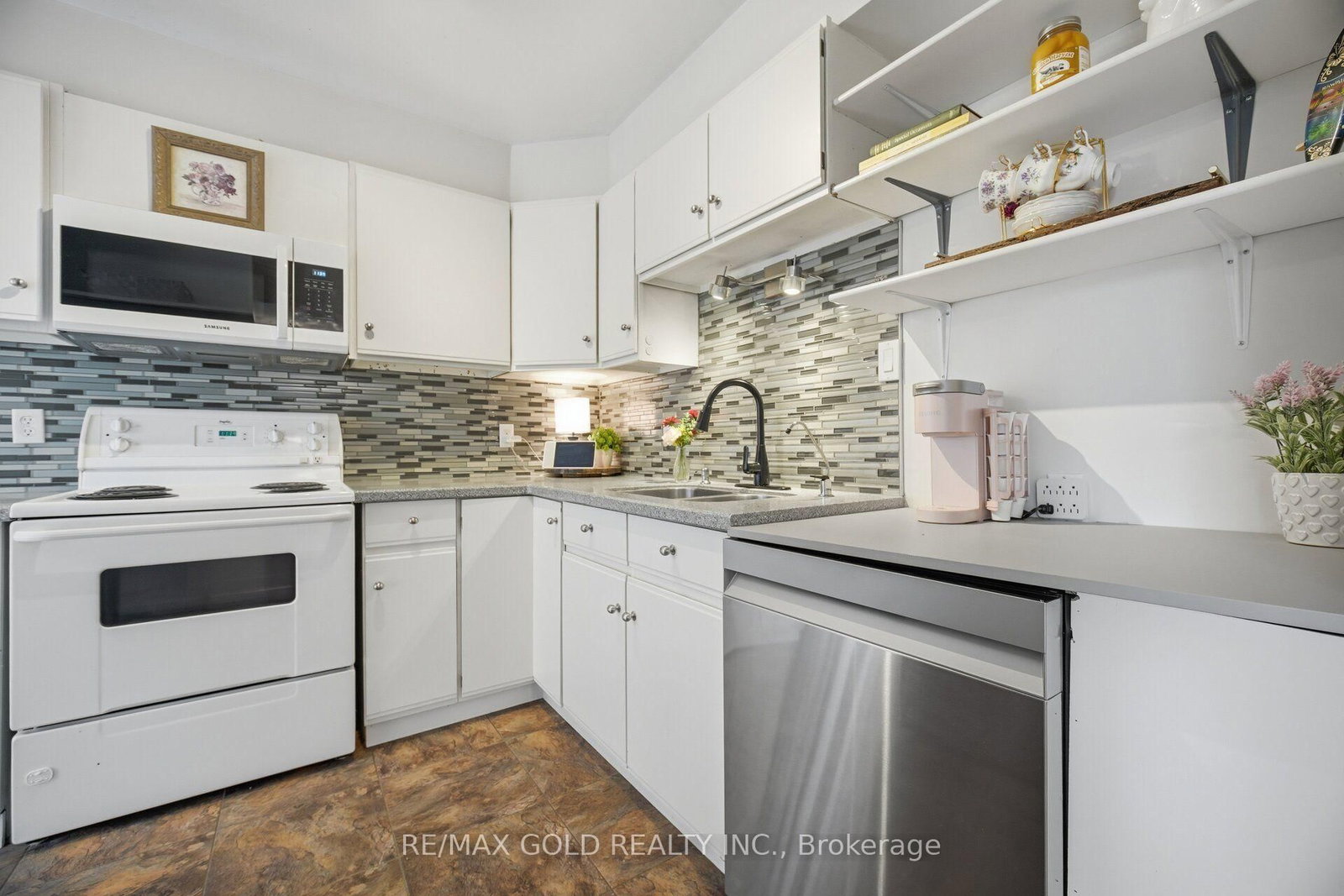 65 Scott Street • #12 • East Luther Grand Valley, ON photo 14