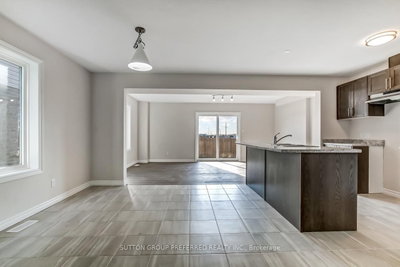 371 KENNINGTON Way • London South, ON photo 5