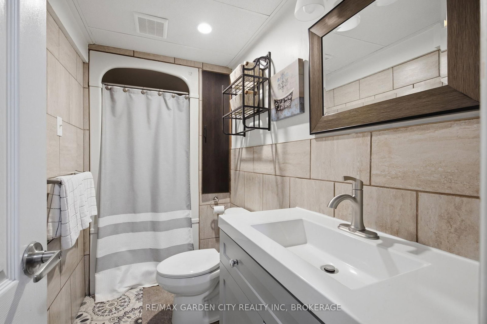 4993 RENDALL Crescent • Niagara Falls, ON photo 36