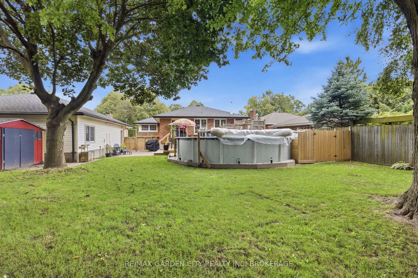 4993 RENDALL Crescent • Niagara Falls, ON photo 42