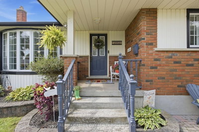4993 RENDALL Crescent • Niagara Falls, ON photo 6