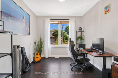 3 Stoneleigh Street • Ottawa, ON photo 6