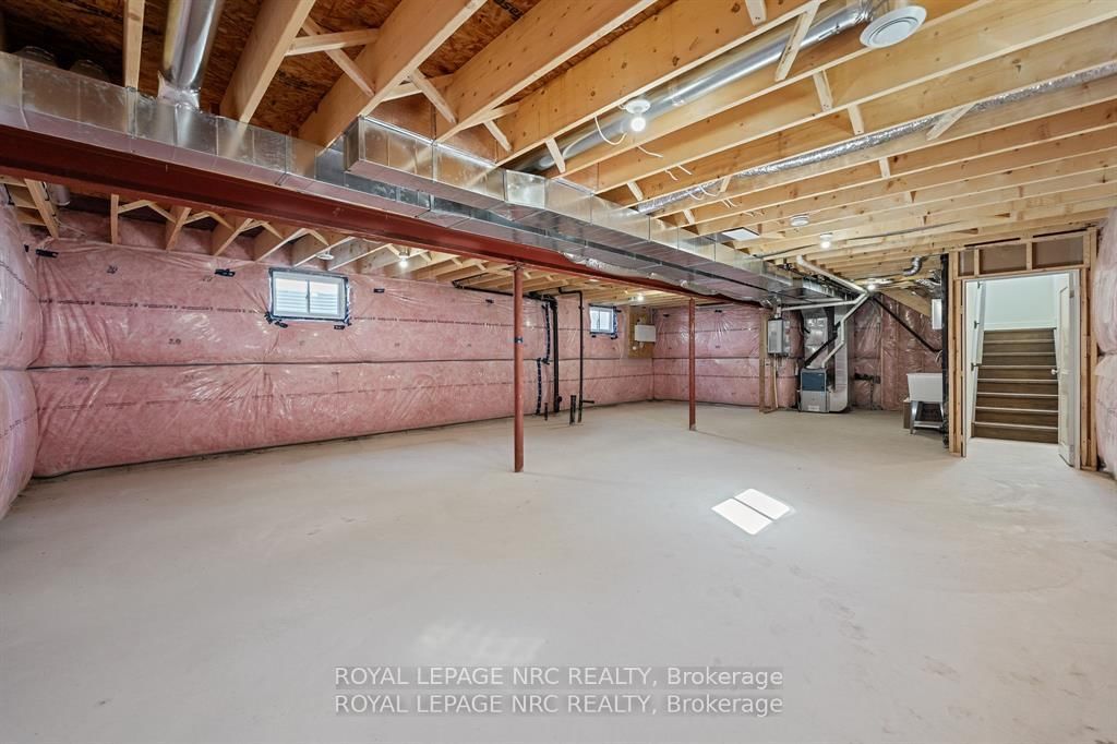 281 ELMWOOD Avenue • Fort Erie, ON photo 18