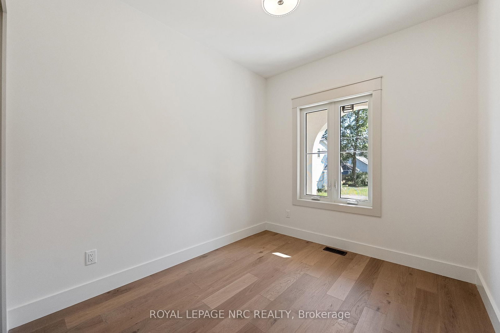 4058 GLENSPRING Road • Fort Erie, ON photo 5