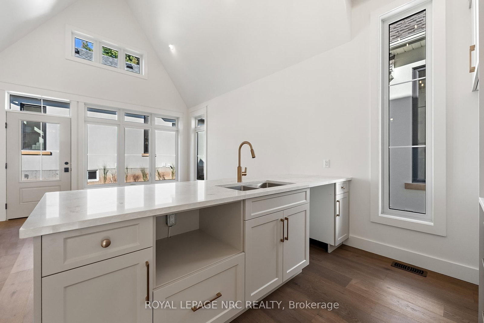 4054 Glenspring Road • Fort Erie, ON photo 8