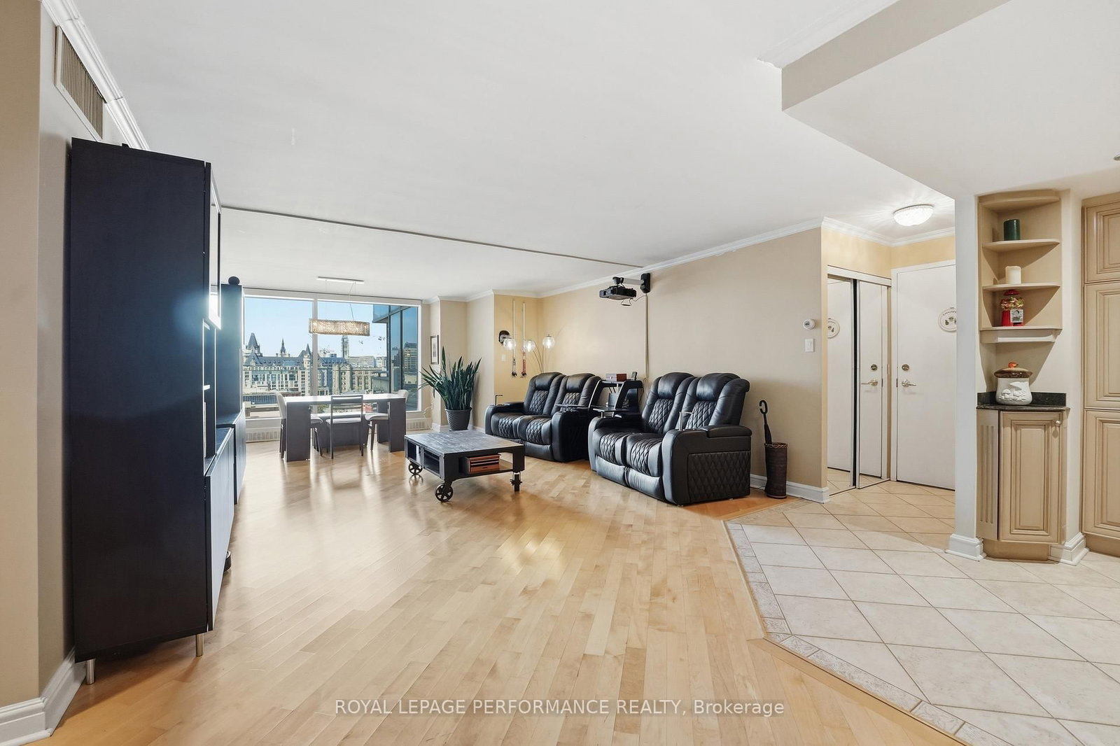 160 George Street • #1601 • Ottawa, ON photo 5