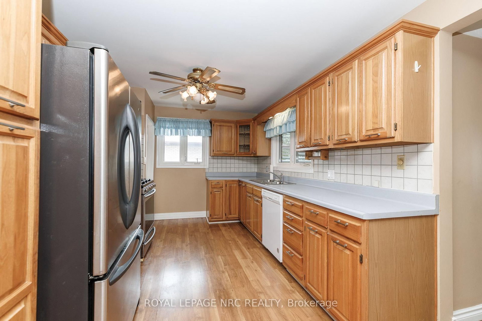 15 Memorial Park Drive • Welland, ON photo 15