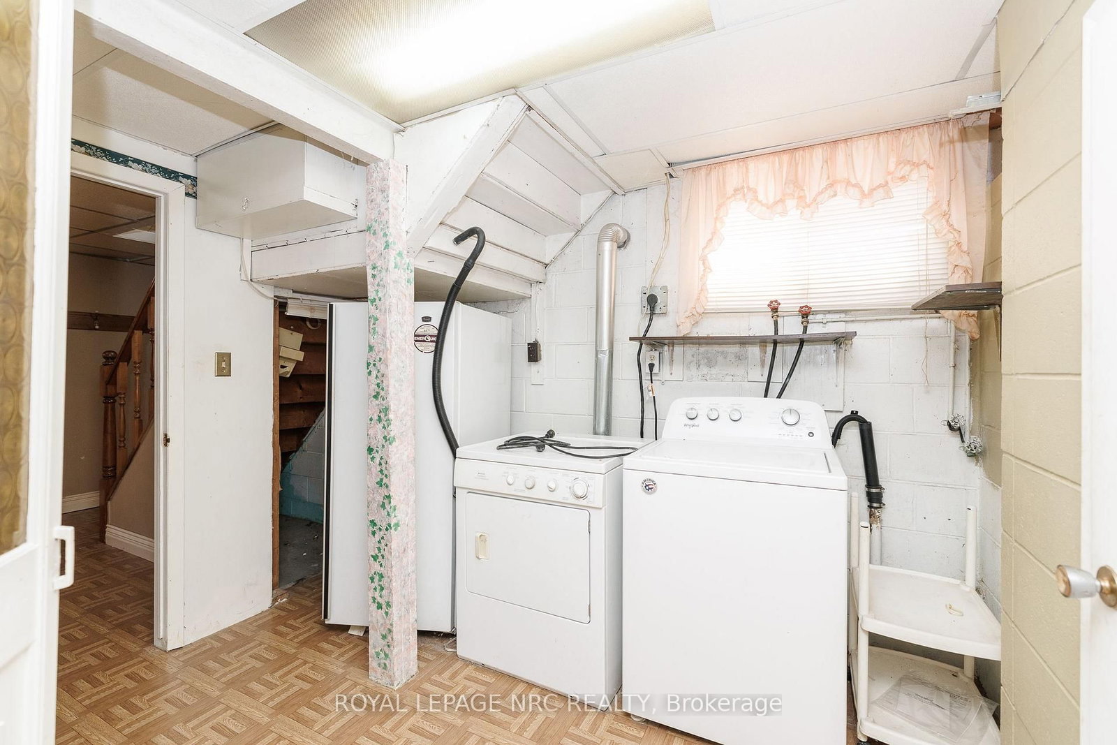 15 Memorial Park Drive • Welland, ON photo 30
